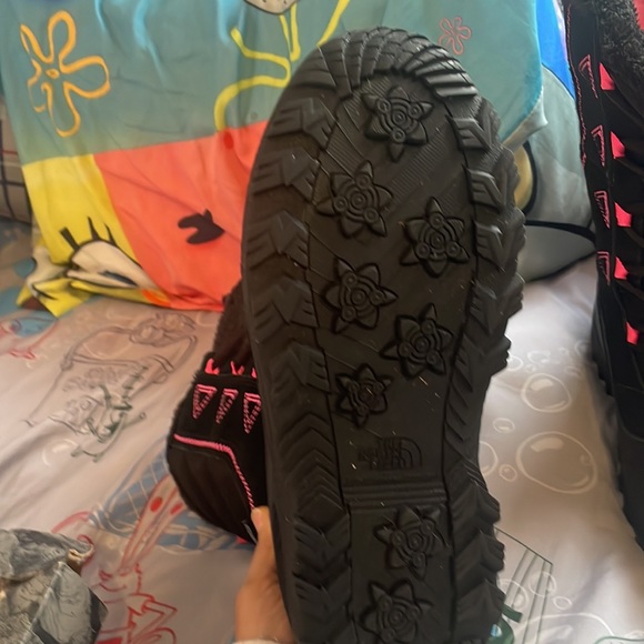 EUC Northface Shellista Lace II Boots - Picture 5 of 7